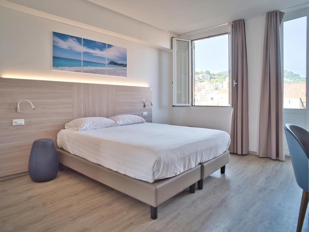 Hotel Medusa Finale Ligure Exterior foto
