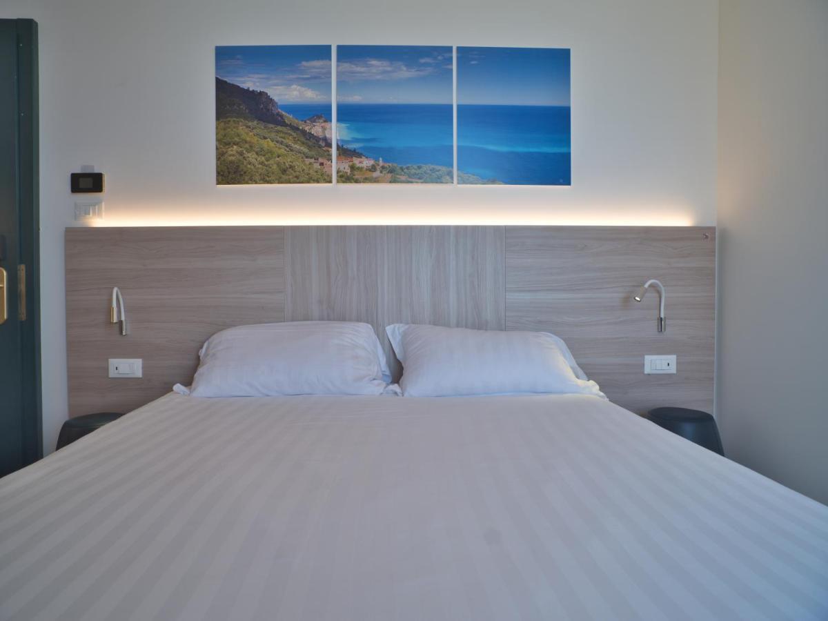 Hotel Medusa Finale Ligure Exterior foto